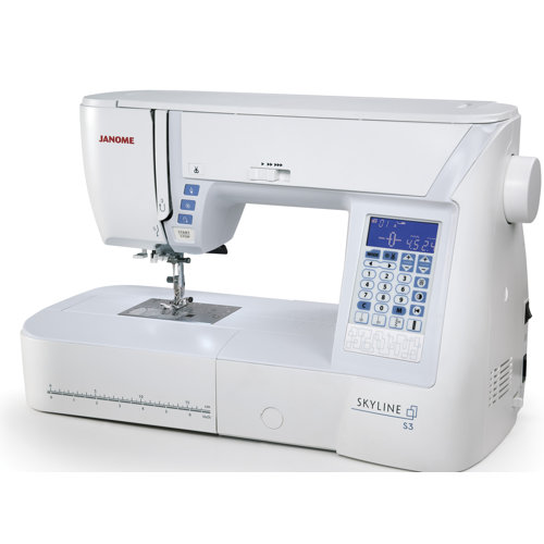 Janome Skyline S3 Computerized Sewing machine with Large Sewing Area
